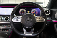 メルセデスベンツ Eクラス E300 AVG ｽﾎﾟｰﾂ ｴｸｽｸﾙｰｼﾌﾞ&ﾚｰﾀﾞｰｾｰﾌﾃｨPKG　中期 MEｺﾈｸﾄ ｷｰﾚｽｺﾞｰ 黒本革 ﾊﾟﾉﾗﾏSR ﾍｯﾄﾞｱｯﾌﾟD HDDﾅﾋﾞTV&ｷｬﾝｾﾗｰ ｽﾏﾎ連携 ﾌﾞﾙﾒｽﾀｰ 360ｶﾒﾗ PTS LEDﾗｲﾄ 自動ﾄﾗﾝｸ AMGｴｱﾛ&19AW 9AT　2年保証