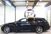 メルセデスベンツ Eクラス E250ｽﾃｰｼｮﾝﾜｺﾞﾝ AVG ｽﾎﾟｰﾂ 本革仕様 ﾚｰﾀﾞｰｾｰﾌﾃｨPKG　ｷｰﾚｽｺﾞｰ 黒本革 ﾍｯﾄﾞｱｯﾌﾟD HDDﾅﾋﾞTV ｽﾏﾎ連携 ﾌﾞﾙﾒｽﾀｰ 360ｶﾒﾗ PTS LEDﾗｲﾄ 自動Rｹﾞｰﾄ ﾊﾝｽﾞﾌﾘｰA AMGｴｱﾛ&19AW ﾀﾞｲﾅﾐｯｸS 9AT　2年保証