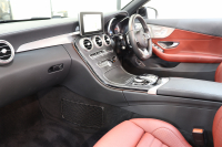 AMG Cクラス C43 4MATIC ｶﾌﾞﾘｵﾚ ﾚｰﾀﾞｰｾｰﾌﾃｨPKG　ｷｰﾚｽｺﾞｰ 赤本革 ｴｱｽｶｰﾌ ﾍｯﾄﾞｱｯﾌﾟD HDDﾅﾋﾞTV BT音楽 ﾌﾞﾙﾒｽﾀｰ ﾊﾞｯｸｶﾒﾗ PTS LEDﾗｲﾄ AMG専用装備&ﾁｭｰﾆﾝｸﾞﾀﾞｲﾅﾐｯｸS 赤幌 9AT　2年保証