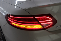 AMG Cクラス C43 4MATIC ｶﾌﾞﾘｵﾚ ﾚｰﾀﾞｰｾｰﾌﾃｨPKG　ｷｰﾚｽｺﾞｰ 赤本革 ｴｱｽｶｰﾌ ﾍｯﾄﾞｱｯﾌﾟD HDDﾅﾋﾞTV BT音楽 ﾌﾞﾙﾒｽﾀｰ ﾊﾞｯｸｶﾒﾗ PTS LEDﾗｲﾄ AMG専用装備&ﾁｭｰﾆﾝｸﾞﾀﾞｲﾅﾐｯｸS 赤幌 9AT　2年保証