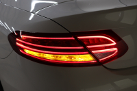 メルセデスベンツ Cクラス C180ｶﾌﾞﾘｵﾚ ｽﾎﾟｰﾂ ﾚｻﾞｰｴｸｽｸﾙｰｼﾌﾞ&ﾚｰﾀﾞｰｾｰﾌﾃｨPKG　ｷｰﾚｽｺﾞｰ 黒本革 ｴｱｽｶｰﾌ HDDﾅﾋﾞTV&ｷｬﾝｾﾗｰ BT音楽 ﾊﾞｯｸｶﾒﾗ PTS LEDﾗｲﾄ AMGｴｱﾛ&19AW 黒幌 9AT　2年保証