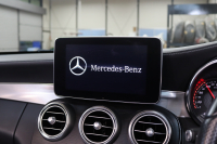 メルセデスベンツ Cクラス C180ｶﾌﾞﾘｵﾚ ｽﾎﾟｰﾂ ﾚｻﾞｰｴｸｽｸﾙｰｼﾌﾞ&ﾚｰﾀﾞｰｾｰﾌﾃｨPKG　ｷｰﾚｽｺﾞｰ 黒本革 ｴｱｽｶｰﾌ HDDﾅﾋﾞTV&ｷｬﾝｾﾗｰ BT音楽 ﾊﾞｯｸｶﾒﾗ PTS LEDﾗｲﾄ AMGｴｱﾛ&19AW 黒幌 9AT　2年保証