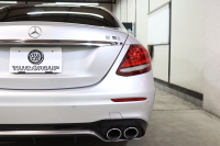 AMG Eクラス E53 4MATIC+ ｴｸｽｸﾙｰｼﾌﾞ&ﾚｰﾀﾞｰｾｰﾌﾃｨPKG　ISG搭載 中期 ｷｰﾚｽｺﾞｰ 黒本革 ﾍﾞﾝﾁﾚｰﾀｰ ﾊﾟﾉﾗﾏSR ﾍｯﾄﾞｱｯﾌﾟD HDDﾅﾋﾞTV ｽﾏﾎ連携 ﾌﾞﾙﾒｽﾀｰ 360ｶﾒﾗ PTS LEDﾗｲﾄ 自動ﾄﾗﾝｸ AMG専用装備&ﾁｭｰﾆﾝｸﾞﾀﾞｲﾅﾐｯｸS 9AT　2年保証