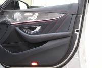 AMG Eクラス E53 4MATIC+ ｴｸｽｸﾙｰｼﾌﾞ&ﾚｰﾀﾞｰｾｰﾌﾃｨPKG　ISG搭載 中期 ｷｰﾚｽｺﾞｰ 黒本革 ﾍﾞﾝﾁﾚｰﾀｰ ﾊﾟﾉﾗﾏSR ﾍｯﾄﾞｱｯﾌﾟD HDDﾅﾋﾞTV ｽﾏﾎ連携 ﾌﾞﾙﾒｽﾀｰ 360ｶﾒﾗ PTS LEDﾗｲﾄ 自動ﾄﾗﾝｸ AMG専用装備&ﾁｭｰﾆﾝｸﾞﾀﾞｲﾅﾐｯｸS 9AT　2年保証