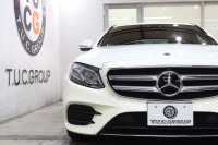 メルセデスベンツ Eクラス E220d AVG ｽﾎﾟｰﾂ ﾚｻﾞｰ&ﾚｰﾀﾞｰｾｰﾌﾃｨPKG　ｷｰﾚｽｺﾞｰ 黒本革 HDDﾅﾋﾞTV ｽﾏﾎ連携 ﾌﾞﾙﾒｽﾀｰ 360ｶﾒﾗ PTS LEDﾗｲﾄ 自動ﾄﾗﾝｸ AMGｴｱﾛ&19AW ﾀﾞｲﾅﾐｯｸS 9AT　2年保証