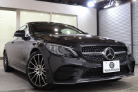 メルセデスベンツ Cクラス C180ｸｰﾍﾟ ｽﾎﾟｰﾂ ﾚｻﾞｰｴｸｽｸﾙｰｼﾌﾞ&ﾚｰﾀﾞｰｾｰﾌﾃｨPKG　後期 ｷｰﾚｽｺﾞｰ 赤本革 ﾊﾟﾉﾗﾏSR ﾍｯﾄﾞｱｯﾌﾟD HDDﾅﾋﾞTV ｽﾏﾎ連携 ﾊﾞｯｸｶﾒﾗ PTS LEDﾗｲﾄ AMGｴｱﾛ&19AW ﾀﾞｲﾅﾐｯｸS ｴｱｻｽ 9AT　2年保証