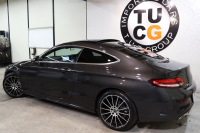 メルセデスベンツ Cクラス C180ｸｰﾍﾟ ｽﾎﾟｰﾂ ﾚｻﾞｰｴｸｽｸﾙｰｼﾌﾞ&ﾚｰﾀﾞｰｾｰﾌﾃｨPKG　後期 ｷｰﾚｽｺﾞｰ 赤本革 ﾊﾟﾉﾗﾏSR ﾍｯﾄﾞｱｯﾌﾟD HDDﾅﾋﾞTV ｽﾏﾎ連携 ﾊﾞｯｸｶﾒﾗ PTS LEDﾗｲﾄ AMGｴｱﾛ&19AW ﾀﾞｲﾅﾐｯｸS ｴｱｻｽ 9AT　2年保証