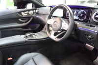 メルセデスベンツ Eクラス E200ｶﾌﾞﾘｵﾚ ｽﾎﾟｰﾂ ﾚｻﾞｰ&ﾚｰﾀﾞｰｾｰﾌﾃｨPKG　中期 NEWｽﾃｱﾘﾝｸﾞ ｷｰﾚｽｺﾞｰ 黒本革 ｴｱｽｶｰﾌ ﾍｯﾄﾞｱｯﾌﾟD HDDﾅﾋﾞTV ｽﾏﾎ連携 ﾌﾞﾙﾒｽﾀｰ 360ｶﾒﾗ PTS LEDﾗｲﾄ AMGｴｱﾛ&19AW ｴｱﾊﾞﾗﾝｽP 黒幌 9AT　2年保証