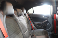 メルセデスベンツ Aクラス A250 ｼｭﾎﾟﾙﾄ 4MATIC ﾚｰﾀﾞｰｾｰﾌﾃｨPKG　後期 ｷｰﾚｽｺﾞｰ ﾚｻﾞｰDINAMICAｼｰﾄ ﾊﾟﾉﾗﾏSR HDDﾅﾋﾞTV ｽﾏﾎ連携 ﾊﾞｯｸｶﾒﾗ PTS LEDﾗｲﾄ AMGｴｱﾛ&18AW SPORT専用ﾁｭｰﾆﾝｸﾞ 7AT　2年保証