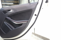 メルセデスベンツ Aクラス A250 ｼｭﾎﾟﾙﾄ 4MATIC ﾚｰﾀﾞｰｾｰﾌﾃｨPKG　後期 ｷｰﾚｽｺﾞｰ ﾚｻﾞｰDINAMICAｼｰﾄ ﾊﾟﾉﾗﾏSR HDDﾅﾋﾞTV ｽﾏﾎ連携 ﾊﾞｯｸｶﾒﾗ PTS LEDﾗｲﾄ AMGｴｱﾛ&18AW SPORT専用ﾁｭｰﾆﾝｸﾞ 7AT　2年保証