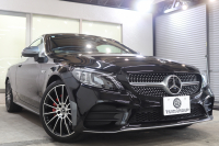 メルセデスベンツ Cクラス C180ｸｰﾍﾟ ｽﾎﾟｰﾂ ﾚｻﾞｰｴｸｽｸﾙｰｼﾌﾞ&ﾚｰﾀﾞｰｾｰﾌﾃｨPKG　後期 MEｺﾈｸﾄ ｷｰﾚｽｺﾞｰ 黒本革 ﾊﾟﾉﾗﾏSR ﾍｯﾄﾞｱｯﾌﾟD HDDﾅﾋﾞTV ｽﾏﾎ連携 ﾊﾞｯｸｶﾒﾗ PTS LEDﾗｲﾄ AMGｴｱﾛ&19AW ｴｱｻｽ ﾀﾞｲﾅﾐｯｸS 9AT　2年保証