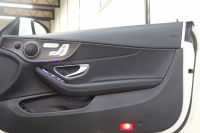 メルセデスベンツ Cクラス C180ｶﾌﾞﾘｵﾚ ｽﾎﾟｰﾂ ﾚｻﾞｰｴｸｽｸﾙｰｼﾌﾞ&ﾚｰﾀﾞｰｾｰﾌﾃｨPKG　後期 MEｺﾈｸﾄ ｷｰﾚｽｺﾞｰ 黒本革 ｴｱｽｶｰﾌ ﾍｯﾄﾞｱｯﾌﾟD HDDﾅﾋﾞTV&ｷｬﾝｾﾗｰ ｽﾏﾎ連携 ﾊﾞｯｸｶﾒﾗ PTS LEDﾗｲﾄ AMGｴｱﾛ&19AW ｴｱｻｽ ﾀﾞｲﾅﾐｯｸS 9AT　2年保証