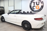 メルセデスベンツ Cクラス C180ｶﾌﾞﾘｵﾚ ｽﾎﾟｰﾂ ﾚｻﾞｰｴｸｽｸﾙｰｼﾌﾞ&ﾚｰﾀﾞｰｾｰﾌﾃｨPKG　後期 MEｺﾈｸﾄ ｷｰﾚｽｺﾞｰ 黒本革 ｴｱｽｶｰﾌ ﾍｯﾄﾞｱｯﾌﾟD HDDﾅﾋﾞTV&ｷｬﾝｾﾗｰ ｽﾏﾎ連携 ﾊﾞｯｸｶﾒﾗ PTS LEDﾗｲﾄ AMGｴｱﾛ&19AW ｴｱｻｽ ﾀﾞｲﾅﾐｯｸS 9AT　2年保証