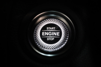 メルセデスベンツ Cクラス C180ｶﾌﾞﾘｵﾚ ｽﾎﾟｰﾂ ﾚｻﾞｰｴｸｽｸﾙｰｼﾌﾞ&ﾚｰﾀﾞｰｾｰﾌﾃｨPKG　後期 MEｺﾈｸﾄ ｷｰﾚｽｺﾞｰ 黒本革 ｴｱｽｶｰﾌ ﾍｯﾄﾞｱｯﾌﾟD HDDﾅﾋﾞTV&ｷｬﾝｾﾗｰ ｽﾏﾎ連携 ﾊﾞｯｸｶﾒﾗ PTS LEDﾗｲﾄ AMGｴｱﾛ&19AW ｴｱｻｽ ﾀﾞｲﾅﾐｯｸS 9AT　2年保証