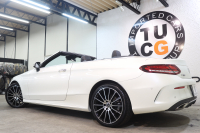 メルセデスベンツ Cクラス C180ｶﾌﾞﾘｵﾚ ｽﾎﾟｰﾂ ﾚｻﾞｰｴｸｽｸﾙｰｼﾌﾞ&ﾚｰﾀﾞｰｾｰﾌﾃｨPKG　後期 MEｺﾈｸﾄ ｷｰﾚｽｺﾞｰ 黒本革 ｴｱｽｶｰﾌ ﾍｯﾄﾞｱｯﾌﾟD HDDﾅﾋﾞTV&ｷｬﾝｾﾗｰ ｽﾏﾎ連携 ﾊﾞｯｸｶﾒﾗ PTS LEDﾗｲﾄ AMGｴｱﾛ&19AW ｴｱｻｽ ﾀﾞｲﾅﾐｯｸS 9AT　2年保証