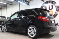 メルセデスベンツ Bクラス B180 ﾌﾟﾚﾐｱﾑ&ﾚｰﾀﾞｰｾｰﾌﾃｨPKG　後期 1ｵｰﾅｰ ｷｰﾚｽｺﾞｰ 黒革 ﾊﾟﾉﾗﾏSR HDDﾅﾋﾞTV ｽﾏﾎ連携 harman/kardon ﾊﾞｯｸｶﾒﾗ PTS LEDﾗｲﾄ EASY-VARIO PLUS 17AW 7AT　2年保証