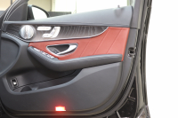 AMG Cクラス C43 4MATIC ｴｸｽｸﾙｰｼﾌﾞ&ﾚｰﾀﾞｰｾｰﾌﾃｨPKG　中期 1ｵｰﾅｰ ｷｰﾚｽｺﾞｰ 赤本革 ﾊﾟﾉﾗﾏSR ﾍｯﾄﾞｱｯﾌﾟD HDDﾅﾋﾞTV BT音楽 ﾊﾞｯｸｶﾒﾗ PTS LEDﾗｲﾄ 自動ﾄﾗﾝｸ ﾊﾝｽﾞﾌﾘｰA AMG専用装備&ﾁｭｰﾆﾝｸﾞﾀﾞｲﾅﾐｯｸS 9AT　2年保証