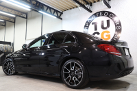 AMG Cクラス C43 4MATIC ｴｸｽｸﾙｰｼﾌﾞ&ﾚｰﾀﾞｰｾｰﾌﾃｨPKG　中期 1ｵｰﾅｰ ｷｰﾚｽｺﾞｰ 赤本革 ﾊﾟﾉﾗﾏSR ﾍｯﾄﾞｱｯﾌﾟD HDDﾅﾋﾞTV BT音楽 ﾊﾞｯｸｶﾒﾗ PTS LEDﾗｲﾄ 自動ﾄﾗﾝｸ ﾊﾝｽﾞﾌﾘｰA AMG専用装備&ﾁｭｰﾆﾝｸﾞﾀﾞｲﾅﾐｯｸS 9AT　2年保証