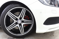 メルセデスベンツ Aクラス A250ｼｭﾎﾟﾙﾄ AMGｴｸｽｸﾙｰｼﾌﾞ&ｾｰﾌﾃｨPKG　黒本革 ﾊﾟﾉﾗﾏSR HDDﾅﾋﾞTV BT音楽 harman/kardon ﾊﾞｯｸｶﾒﾗ PTS ｷｾﾉﾝ AMGｴｱﾛ&18AW SPORT専用ﾁｭｰﾆﾝｸﾞ 7AT　2年保証