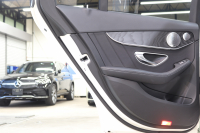 メルセデスベンツ Cクラス C200 AVG AMGﾗｲﾝ ﾚｻﾞｰｴｸｽｸﾙｰｼﾌﾞ&ﾚｰﾀﾞｰｾｰﾌﾃｨPKG　BSG搭載 後期 MEｺﾈｸﾄ ｷｰﾚｽｺﾞｰ 黒本革 ﾍｯﾄﾞｱｯﾌﾟD HDDﾅﾋﾞTV ｽﾏﾎ連携 ﾌﾞﾙﾒｽﾀｰ ﾊﾞｯｸｶﾒﾗ PTS LEDﾗｲﾄ 自動ﾄﾗﾝｸ ﾊﾝｽﾞﾌﾘｰA AMGｴｱﾛ&18AW ｴｱｻｽ 9AT　2年保証