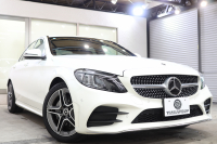 メルセデスベンツ Cクラス C200 AVG AMGﾗｲﾝ ﾚｻﾞｰｴｸｽｸﾙｰｼﾌﾞ&ﾚｰﾀﾞｰｾｰﾌﾃｨPKG　BSG搭載 後期 MEｺﾈｸﾄ ｷｰﾚｽｺﾞｰ 黒本革 ﾍｯﾄﾞｱｯﾌﾟD HDDﾅﾋﾞTV ｽﾏﾎ連携 ﾌﾞﾙﾒｽﾀｰ ﾊﾞｯｸｶﾒﾗ PTS LEDﾗｲﾄ 自動ﾄﾗﾝｸ ﾊﾝｽﾞﾌﾘｰA AMGｴｱﾛ&18AW ｴｱｻｽ 9AT　2年保証