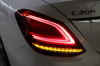 メルセデスベンツ Cクラス C200 AVG AMGﾗｲﾝ ﾚｻﾞｰｴｸｽｸﾙｰｼﾌﾞ&ﾚｰﾀﾞｰｾｰﾌﾃｨPKG　BSG搭載 後期 MEｺﾈｸﾄ ｷｰﾚｽｺﾞｰ 黒本革 ﾍｯﾄﾞｱｯﾌﾟD HDDﾅﾋﾞTV ｽﾏﾎ連携 ﾌﾞﾙﾒｽﾀｰ ﾊﾞｯｸｶﾒﾗ PTS LEDﾗｲﾄ 自動ﾄﾗﾝｸ ﾊﾝｽﾞﾌﾘｰA AMGｴｱﾛ&18AW ｴｱｻｽ 9AT　2年保証