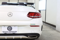 メルセデスベンツ Cクラス C180ｶﾌﾞﾘｵﾚ ｽﾎﾟｰﾂ ﾚｻﾞｰｴｸｽｸﾙｰｼﾌﾞ&ﾚｰﾀﾞｰｾｰﾌﾃｨPKG　ｷｰﾚｽｺﾞｰ 黒本革 ｴｱｽｶｰﾌ HDDﾅﾋﾞTV BT音楽 ﾊﾞｯｸｶﾒﾗ PTS LEDﾗｲﾄ AMGｴｱﾛ&19AW ﾀﾞｲﾅﾐｯｸS 黒幌 9AT　2年保証