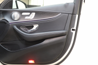 メルセデスベンツ Eクラス E200ｽﾃｰｼｮﾝﾜｺﾞﾝ AVG ｽﾎﾟｰﾂ 本革仕様 ﾚｰﾀﾞｰｾｰﾌﾃｨPKG　ｷｰﾚｽｺﾞｰ 黒本革 HDDﾅﾋﾞTV ｽﾏﾎ連携 ﾌﾞﾙﾒｽﾀｰ 360ｶﾒﾗ PTS LEDﾗｲﾄ 自動Rｹﾞｰﾄ AMGｴｱﾛ&19AW ﾀﾞｲﾅﾐｯｸS 9AT　2年保証