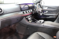 メルセデスベンツ Eクラス E200ｽﾃｰｼｮﾝﾜｺﾞﾝ AVG ｽﾎﾟｰﾂ 本革仕様 ﾚｰﾀﾞｰｾｰﾌﾃｨPKG　ｷｰﾚｽｺﾞｰ 黒本革 HDDﾅﾋﾞTV ｽﾏﾎ連携 ﾌﾞﾙﾒｽﾀｰ 360ｶﾒﾗ PTS LEDﾗｲﾄ 自動Rｹﾞｰﾄ AMGｴｱﾛ&19AW ﾀﾞｲﾅﾐｯｸS 9AT　2年保証