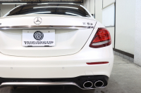 AMG Eクラス E53 4MATIC+ ｴｸｽｸﾙｰｼﾌﾞ&ﾚｰﾀﾞｰｾｰﾌﾃｨPKG　ISG搭載 中期 NEWｽﾃｱﾘﾝｸﾞ ｷｰﾚｽｺﾞｰ 黒本革 ﾍﾞﾝﾁﾚｰﾀｰ ﾊﾟﾉﾗﾏSR HUD HDDﾅﾋﾞTV ｽﾏﾎ連携 ﾌﾞﾙﾒｽﾀｰ 360ｶﾒﾗ PTS LEDﾗｲﾄ 自動ﾄﾗﾝｸ ﾊﾝｽﾞﾌﾘｰA AMG専用装備&ﾁｭｰﾆﾝｸﾞﾀﾞｲﾅﾐｯｸS 9AT　2年保証