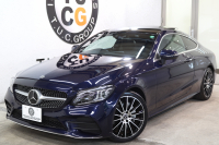 メルセデスベンツ Cクラス C180ｸｰﾍﾟ ｽﾎﾟｰﾂ ﾚｻﾞｰｴｸｽｸﾙｰｼﾌﾞ&ﾚｰﾀﾞｰｾｰﾌﾃｨPKG　後期 MEｺﾈｸﾄ ｷｰﾚｽｺﾞｰ 黒本革 ﾊﾟﾉﾗﾏSR ﾍｯﾄﾞｱｯﾌﾟD HDDﾅﾋﾞTV ｽﾏﾎ連携 ﾊﾞｯｸｶﾒﾗ PTS LEDﾗｲﾄ AMGｴｱﾛ&19AW ﾀﾞｲﾅﾐｯｸS ｴｱｻｽ 9AT 希少色　2年保証