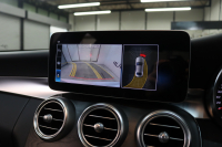 メルセデスベンツ Cクラス C200 AVG AMGﾗｲﾝ ﾚｰﾀﾞｰｾｰﾌﾃｨPKG　BSG搭載 後期 ｷｰﾚｽｺﾞｰ 黒革 HDDﾅﾋﾞTV ｽﾏﾎ連携 ﾊﾞｯｸｶﾒﾗ PTS LEDﾗｲﾄ AMGｴｱﾛ&18AW ﾀﾞｲﾅﾐｯｸS ｴｱｻｽ 9AT　2年保証