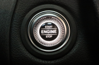 メルセデスベンツ Cクラス C200 AVG AMGﾗｲﾝ ﾚｰﾀﾞｰｾｰﾌﾃｨPKG　BSG搭載 後期 ｷｰﾚｽｺﾞｰ 黒革 HDDﾅﾋﾞTV ｽﾏﾎ連携 ﾊﾞｯｸｶﾒﾗ PTS LEDﾗｲﾄ AMGｴｱﾛ&18AW ﾀﾞｲﾅﾐｯｸS ｴｱｻｽ 9AT　2年保証