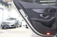 メルセデスベンツ Cクラス C200 AVG AMGﾗｲﾝ ﾚｰﾀﾞｰｾｰﾌﾃｨPKG　BSG搭載 後期 ｷｰﾚｽｺﾞｰ 黒革 HDDﾅﾋﾞTV ｽﾏﾎ連携 ﾊﾞｯｸｶﾒﾗ PTS LEDﾗｲﾄ AMGｴｱﾛ&18AW ﾀﾞｲﾅﾐｯｸS ｴｱｻｽ 9AT　2年保証