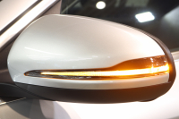 メルセデスベンツ Cクラス C200 AVG AMGﾗｲﾝ ﾚｰﾀﾞｰｾｰﾌﾃｨPKG　BSG搭載 後期 ｷｰﾚｽｺﾞｰ 黒革 HDDﾅﾋﾞTV ｽﾏﾎ連携 ﾊﾞｯｸｶﾒﾗ PTS LEDﾗｲﾄ AMGｴｱﾛ&18AW ﾀﾞｲﾅﾐｯｸS ｴｱｻｽ 9AT　2年保証