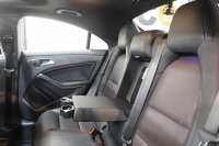 メルセデスベンツ CLAクラス CLA180ｽﾎﾟｰﾂ AMGﾚｻﾞｰｴｸｽｸﾙｰｼﾌﾞ&ﾚｰﾀﾞｰｾｰﾌﾃｨPKG　後期 ｷｰﾚｽｺﾞｰ 黒本革 ﾊﾟﾉﾗﾏSR HDDﾅﾋﾞTV ｽﾏﾎ連携 harman/kardon ﾊﾞｯｸｶﾒﾗ PTS LEDﾗｲﾄ AMGｴｱﾛ&18AW ﾀﾞｲﾅﾐｯｸS 7AT　2年保証