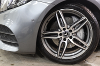 メルセデスベンツ Eクラス E200 AVG ｽﾎﾟｰﾂ ﾚｻﾞｰ&ﾚｰﾀﾞｰｾｰﾌﾃｨPKG　1ｵｰﾅｰ ｷｰﾚｽｺﾞｰ 黒本革 ﾍｯﾄﾞｱｯﾌﾟD HDDﾅﾋﾞTV ｽﾏﾎ連携 ﾌﾞﾙﾒｽﾀｰ 360ｶﾒﾗ PTS LEDﾗｲﾄ 自動ﾄﾗﾝｸ AMGｴｱﾛ&19AW ﾀﾞｲﾅﾐｯｸS 9AT　2年保証