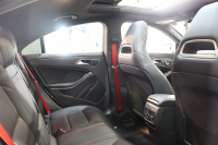 AMG CLAクラス CLA45 4MATIC ﾚｰﾀﾞｰｾｰﾌﾃｨPKG　後期 ｷｰﾚｽｺﾞｰ 黒本革 ﾊﾟﾉﾗﾏSR HDDﾅﾋﾞTV ｽﾏﾎ連携 ﾊﾞｯｸｶﾒﾗ PTS LEDﾍｯﾄﾞﾗｲﾄ AMGﾗｲﾄﾞｺﾝﾄﾛｰﾙｻｽ ﾀﾞｲﾅﾐｯｸｾﾚｸﾄ 7AT　2年保証