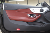 メルセデスベンツ Cクラス C180ｶﾌﾞﾘｵﾚ ｽﾎﾟｰﾂ ﾚｻﾞｰｴｸｽｸﾙｰｼﾌﾞ&ﾚｰﾀﾞｰｾｰﾌﾃｨPKG　1ｵｰﾅｰ ｷｰﾚｽｺﾞｰ 赤本革 ｴｱｽｶｰﾌ HDDﾅﾋﾞTV BT音楽 ﾍｯﾄﾞｱｯﾌﾟD ﾊﾞｯｸｶﾒﾗ PTS LEDﾗｲﾄ AMGｴｱﾛ&19AW ﾀﾞｲﾅﾐｯｸS 赤幌 9AT　2年保証