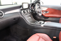 メルセデスベンツ Cクラス C180ｶﾌﾞﾘｵﾚ ｽﾎﾟｰﾂ ﾚｻﾞｰｴｸｽｸﾙｰｼﾌﾞ&ﾚｰﾀﾞｰｾｰﾌﾃｨPKG　1ｵｰﾅｰ ｷｰﾚｽｺﾞｰ 赤本革 ｴｱｽｶｰﾌ HDDﾅﾋﾞTV BT音楽 ﾍｯﾄﾞｱｯﾌﾟD ﾊﾞｯｸｶﾒﾗ PTS LEDﾗｲﾄ AMGｴｱﾛ&19AW ﾀﾞｲﾅﾐｯｸS 赤幌 9AT　2年保証