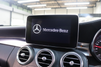 メルセデスベンツ Cクラス C200 AVG AMGﾗｲﾝ ﾚｻﾞｰｴｸｽｸﾙｰｼﾌﾞ&ﾚｰﾀﾞｰｾｰﾌﾃｨPKG　ｷｰﾚｽｺﾞｰ 黒本革 ﾍｯﾄﾞｱｯﾌﾟD HDDﾅﾋﾞTV BT音楽 ﾊﾞｯｸｶﾒﾗ PTS LEDﾗｲﾄ 自動ﾄﾗﾝｸ ﾊﾝｽﾞﾌﾘｰA AMGｴｱﾛ&18AW ｴｱｻｽ ﾀﾞｲﾅﾐｯｸS 7AT　2年保証