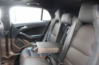 メルセデスベンツ CLAクラス CLA180ｼｭｰﾃｨﾝｸﾞﾌﾞﾚｰｸ ｽﾎﾟｰﾂ AMGﾚｻﾞｰｴｸｽｸﾙｰｼﾌﾞ&ﾚｰﾀﾞｰｾｰﾌﾃｨPKG　後期 ｷｰﾚｽｺﾞｰ 黒本革 ﾊﾟﾉﾗﾏSR HDDﾅﾋﾞTV ｽﾏﾎ連携 harman/kardon ﾊﾞｯｸｶﾒﾗ PTS LEDﾗｲﾄ 自動Rｹﾞｰﾄ ﾊﾝｽﾞﾌﾘｰA AMGｴｱﾛ&18AW 7AT　2年保証