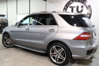 AMG Mクラス ML63 AMGﾊﾟﾌｫｰﾏﾝｽ&ﾃﾞｼﾞｰﾉｴｸｽｸﾙｰｼﾌﾞ&ﾚｰﾀﾞｰｾｰﾌﾃｨPKG　ｷｰﾚｽｺﾞｰ 茶本革 ﾍﾞﾝﾁﾚｰﾀｰ ﾊﾟﾉﾗﾏSR HDDﾅﾋﾞTV&ｷｬﾝｾﾗｰ harman/kardon 360ｶﾒﾗ PTS ｷｾﾉﾝ AMG専用装備&ﾁｭｰﾆﾝｸﾞ 7AT 希少色ﾊﾟﾗｼﾞｳﾑｼﾙﾊﾞ-　2年保証