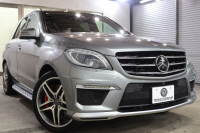 AMG Mクラス ML63 AMGﾊﾟﾌｫｰﾏﾝｽ&ﾃﾞｼﾞｰﾉｴｸｽｸﾙｰｼﾌﾞ&ﾚｰﾀﾞｰｾｰﾌﾃｨPKG　ｷｰﾚｽｺﾞｰ 茶本革 ﾍﾞﾝﾁﾚｰﾀｰ ﾊﾟﾉﾗﾏSR HDDﾅﾋﾞTV&ｷｬﾝｾﾗｰ harman/kardon 360ｶﾒﾗ PTS ｷｾﾉﾝ AMG専用装備&ﾁｭｰﾆﾝｸﾞ 7AT 希少色ﾊﾟﾗｼﾞｳﾑｼﾙﾊﾞ-　2年保証