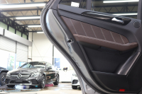 AMG Mクラス ML63 AMGﾊﾟﾌｫｰﾏﾝｽ&ﾃﾞｼﾞｰﾉｴｸｽｸﾙｰｼﾌﾞ&ﾚｰﾀﾞｰｾｰﾌﾃｨPKG　ｷｰﾚｽｺﾞｰ 茶本革 ﾍﾞﾝﾁﾚｰﾀｰ ﾊﾟﾉﾗﾏSR HDDﾅﾋﾞTV&ｷｬﾝｾﾗｰ harman/kardon 360ｶﾒﾗ PTS ｷｾﾉﾝ AMG専用装備&ﾁｭｰﾆﾝｸﾞ 7AT 希少色ﾊﾟﾗｼﾞｳﾑｼﾙﾊﾞ-　2年保証