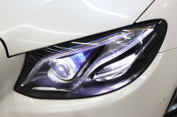 メルセデスベンツ Eクラス E200 AVG ｽﾎﾟｰﾂ ﾚｻﾞｰ&ﾚｰﾀﾞｰｾｰﾌﾃｨPKG　ｷｰﾚｽｺﾞｰ 黒本革 HDDﾅﾋﾞTV ｽﾏﾎ連携 ﾌﾞﾙﾒｽﾀｰ 360ｶﾒﾗ PTS LEDﾗｲﾄ 自動ﾄﾗﾝｸ AMGｴｱﾛ&19AW ﾀﾞｲﾅﾐｯｸS 9AT　2年保証