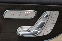 メルセデスベンツ Cクラス C180ｶﾌﾞﾘｵﾚ ｽﾎﾟｰﾂ ﾚｻﾞｰｴｸｽｸﾙｰｼﾌﾞ&ﾚｰﾀﾞｰｾｰﾌﾃｨPKG　後期 MEｺﾈｸﾄ ｷｰﾚｽｺﾞｰ 白本革 赤幌 ｴｱｽｶｰﾌ ﾍｯﾄﾞｱｯﾌﾟD HDDﾅﾋﾞTV ｽﾏﾎ連携 ﾊﾞｯｸｶﾒﾗ PTS LEDﾗｲﾄ AMGｴｱﾛ&19AW ｴｱｻｽ ﾀﾞｲﾅﾐｯｸS 9AT　2年保証