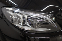 メルセデスベンツ Cクラス C180ｶﾌﾞﾘｵﾚ ｽﾎﾟｰﾂ ﾚｻﾞｰｴｸｽｸﾙｰｼﾌﾞ&ﾚｰﾀﾞｰｾｰﾌﾃｨPKG　後期 MEｺﾈｸﾄ ｷｰﾚｽｺﾞｰ 白本革 赤幌 ｴｱｽｶｰﾌ ﾍｯﾄﾞｱｯﾌﾟD HDDﾅﾋﾞTV ｽﾏﾎ連携 ﾊﾞｯｸｶﾒﾗ PTS LEDﾗｲﾄ AMGｴｱﾛ&19AW ｴｱｻｽ ﾀﾞｲﾅﾐｯｸS 9AT　2年保証