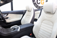 メルセデスベンツ Cクラス C180ｶﾌﾞﾘｵﾚ ｽﾎﾟｰﾂ ﾚｻﾞｰｴｸｽｸﾙｰｼﾌﾞ&ﾚｰﾀﾞｰｾｰﾌﾃｨPKG　後期 MEｺﾈｸﾄ ｷｰﾚｽｺﾞｰ 白本革 赤幌 ｴｱｽｶｰﾌ ﾍｯﾄﾞｱｯﾌﾟD HDDﾅﾋﾞTV ｽﾏﾎ連携 ﾊﾞｯｸｶﾒﾗ PTS LEDﾗｲﾄ AMGｴｱﾛ&19AW ｴｱｻｽ ﾀﾞｲﾅﾐｯｸS 9AT　2年保証