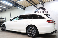 メルセデスベンツ Eクラス E220d ｽﾃｰｼｮﾝﾜｺﾞﾝ ｽﾎﾟｰﾂ AMGﾗｲﾝｲﾝﾃﾘｱ&ﾚｰﾀﾞｰｾｰﾌﾃｨPKG　ISG搭載 後期 MEｺﾈｸﾄ ｷｰﾚｽｺﾞｰ 黒本革 MBUXﾅﾋﾞTV&ARﾅﾋﾞ ｽﾏﾎ連携 360ｶﾒﾗ PTS LEDﾗｲﾄ 自動Rｹﾞｰﾄ ﾊﾝｽﾞﾌﾘｰA AMGｴｱﾛ&19AW ﾜｲﾔﾚｽ充電 9AT　2年保証 新車保証継承可